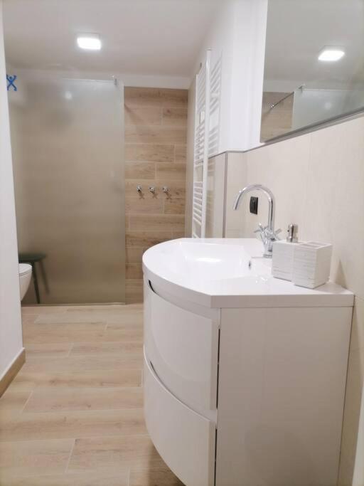 Molo 7 - Antesitum - Classic, Modern And Cozy Malgrate Kültér fotó